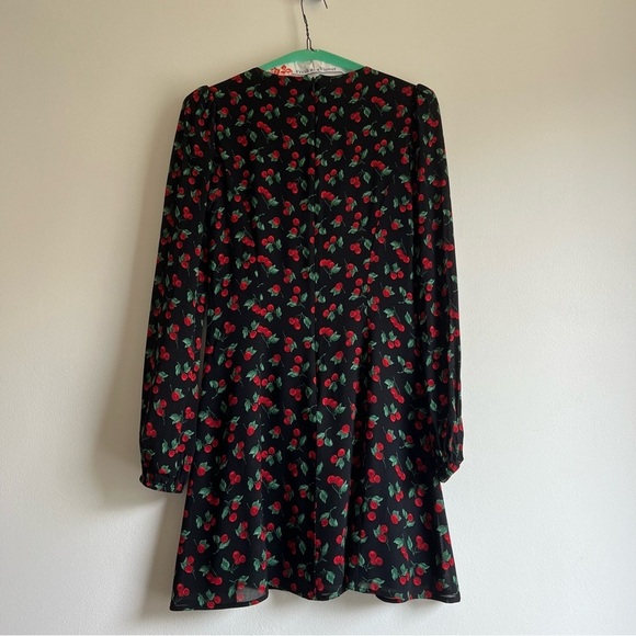 Reformation Ferris Dress in Cherry Pie - Picture 12 of 16